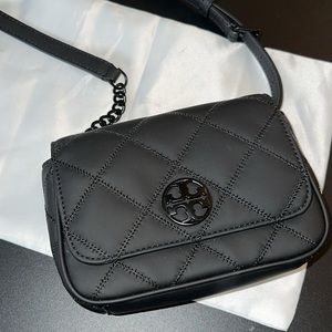 Tory Burch crossbody matte black